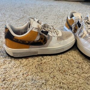 Nike Air Force 1 Like New!